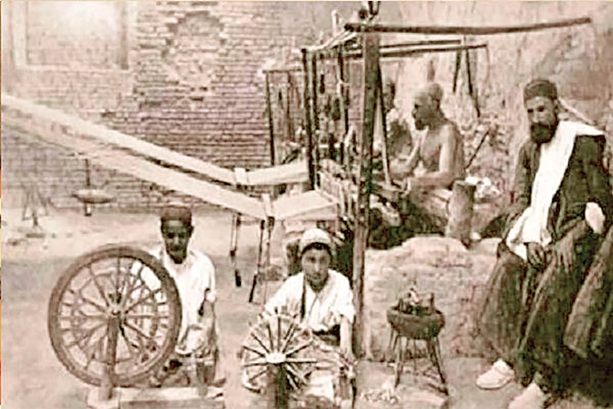 نقد اندیشه پیشرفت در ایران