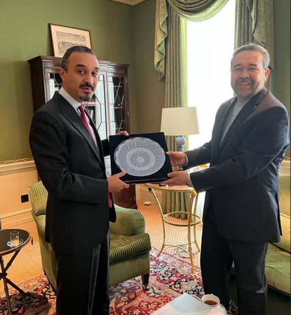 کاردار ایران با سفیر عربستان در لندن دیدار کرد