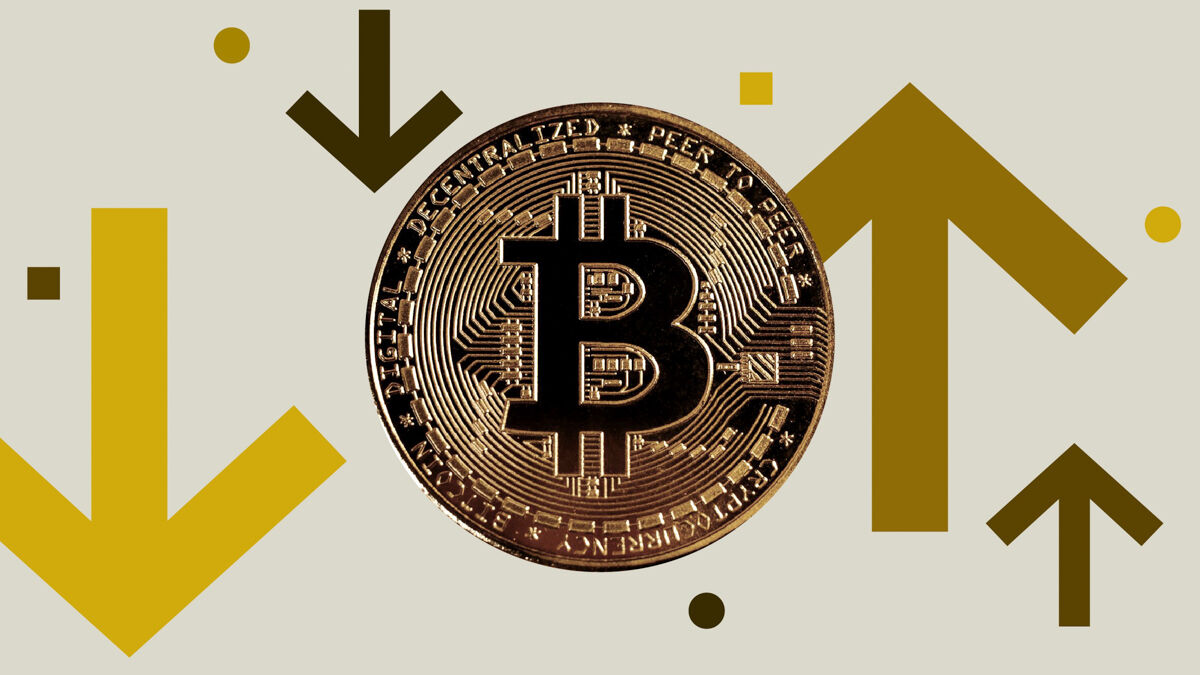 سقوط بیت‌کوین و نوسان تتر در بازار
