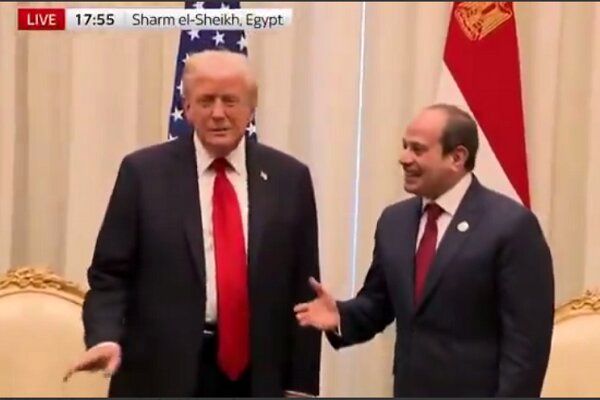 ترامپ مقابل دوربین‌ها با السیسی دست نداد!