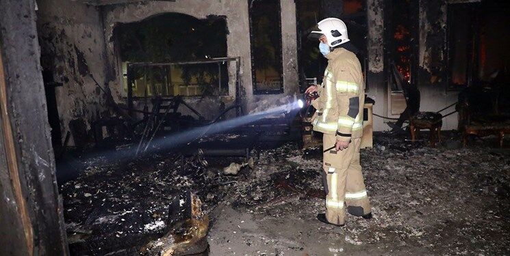 آتش سوزی در میدان بهاران تهران/ 1 نفر جان باخت
