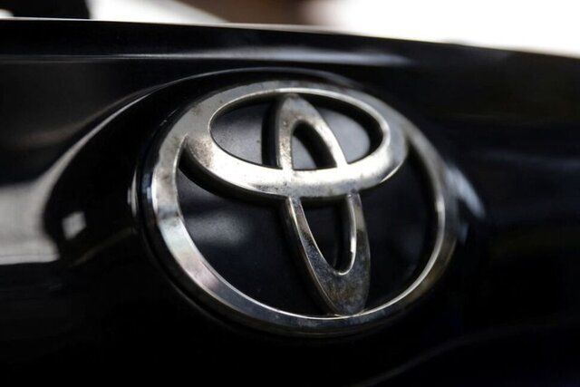 تویوتا فراخوان صادر کرد