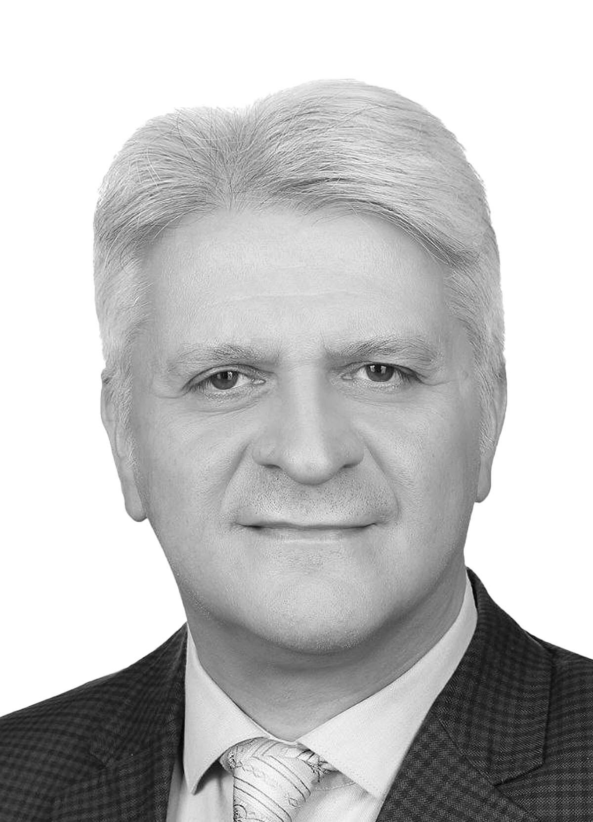 مهرداد  اشتری