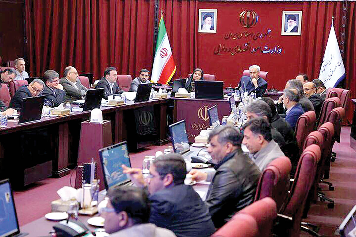  اعلام آمادگی وزارت اقتصادبرای واگذاری مدیریت مرزها 