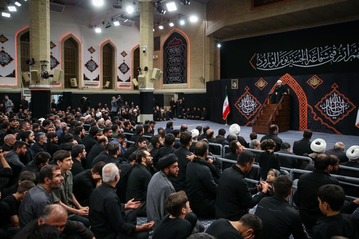 مراسم عزاداری سید و سالار شهیدان (علیه‌السلام) در حسینیه امام خمینی (ره)