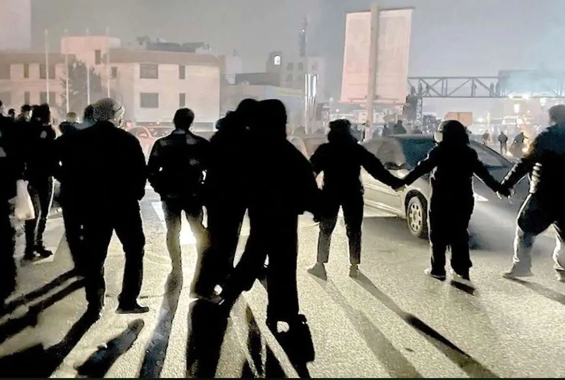 بنیاد شهید: ۳۱۱۷ نفر در حوادث دی ماه جان باختند/ ۲۴۲۷ نفر شهید شدند