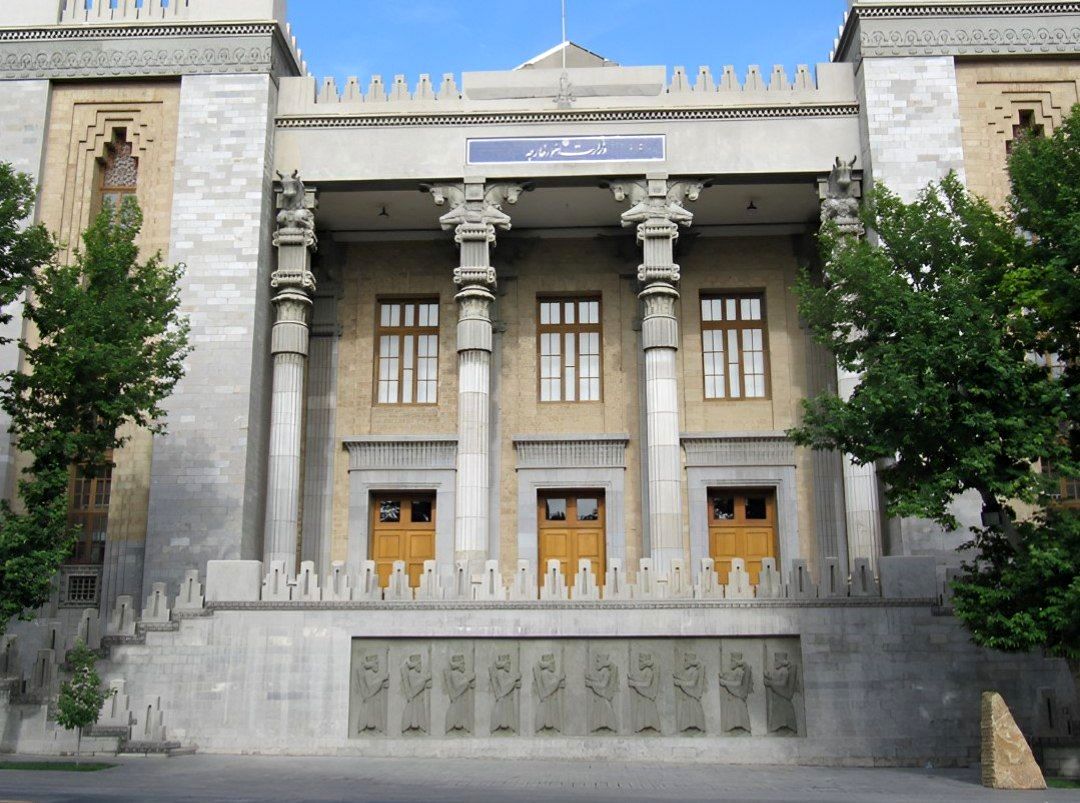 تهدید و فشارهای آمریکا را نخواهیم پذیرفت
