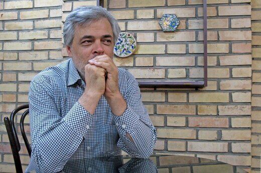 کنایه مهاجری به اصولگرایان/ کسانی باید حسن عباسی را از ناسزاگویی نهی کنند که خودشان رطب نخورده باشند