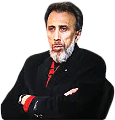 ماجرای نویسنده مشهور مبتلا به سرطان
