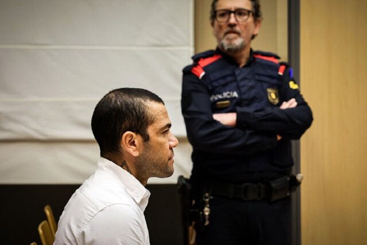 مدافع سابق بارسلونا به 4/5سال زندان محکوم شد