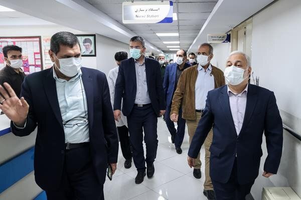 عیادت مجلسی ها از مجروحان نیروی انتظامی