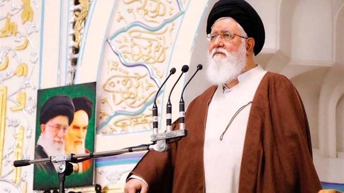 انتقاد شدید آیت‌الله علم‌الهدی از بدحجابی‌/ همه مردم تکلیف دارند این مشکل را حل کنند