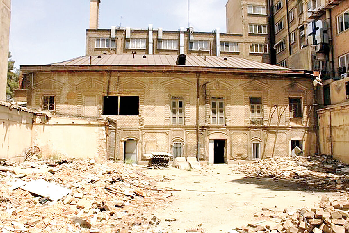 ملک‌التجارهای موروثی