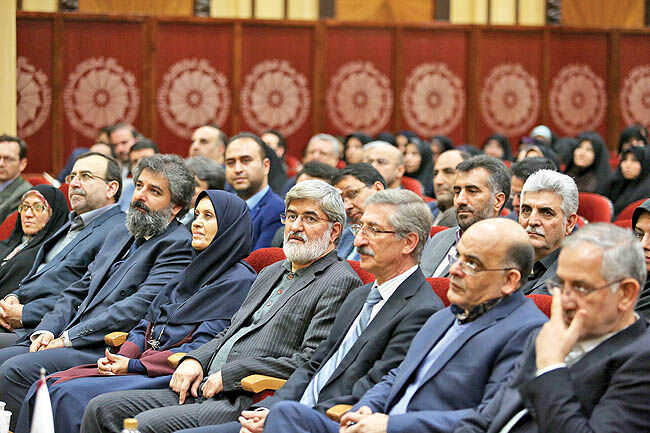 مقصر جاماندگی در بازار همسایگان