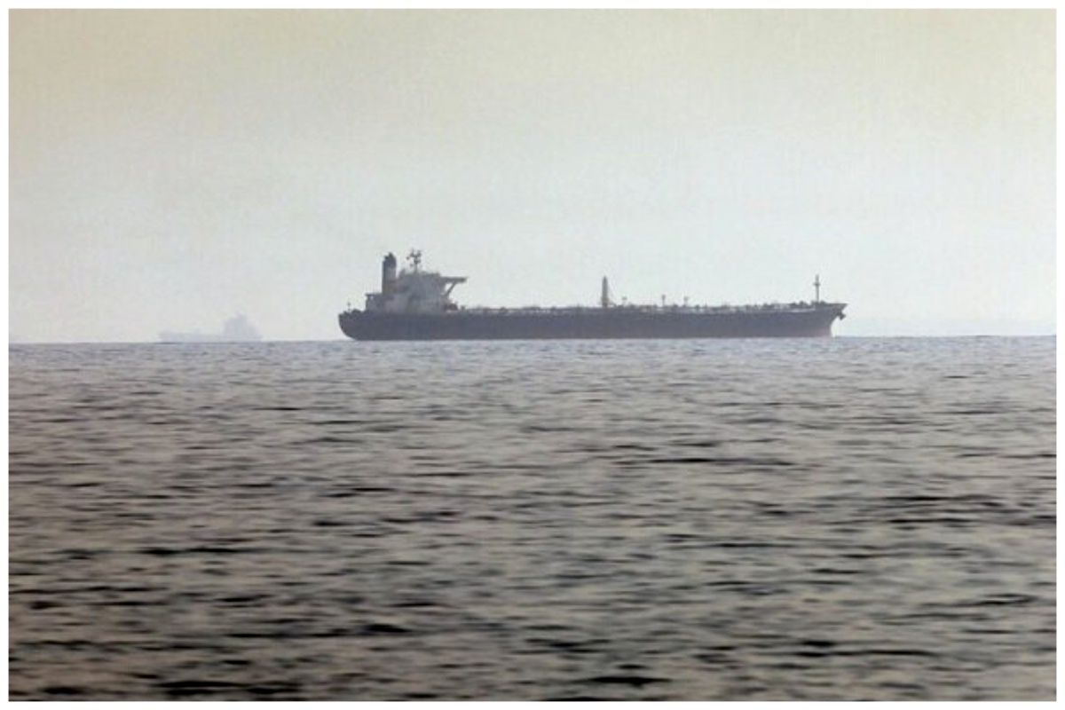 حمله موشکی یمن به یک نفتکش در دریای سرخ