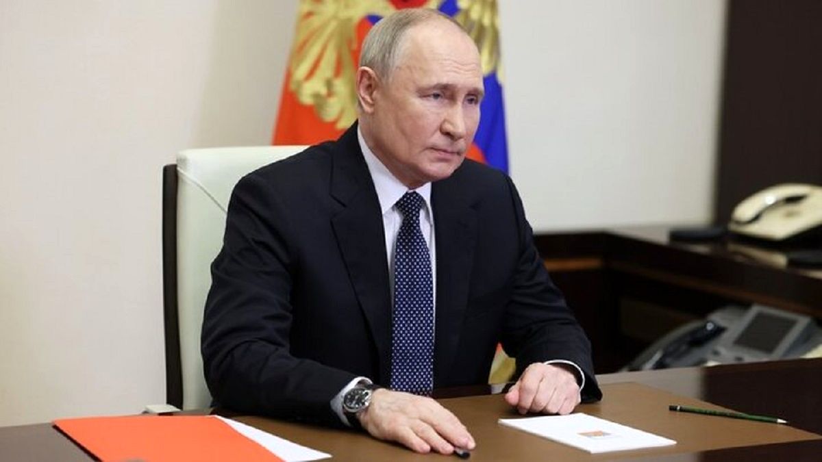 پوتین:  نخبگان در کشورهای غربی در حال ترویج روس‌هراسی  هستند