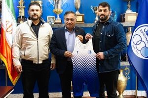 تکرار تاریخ؟
