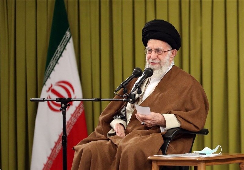 دیدار مسئولان و سفرای کشور‌های اسلامی با رهبر انقلاب 