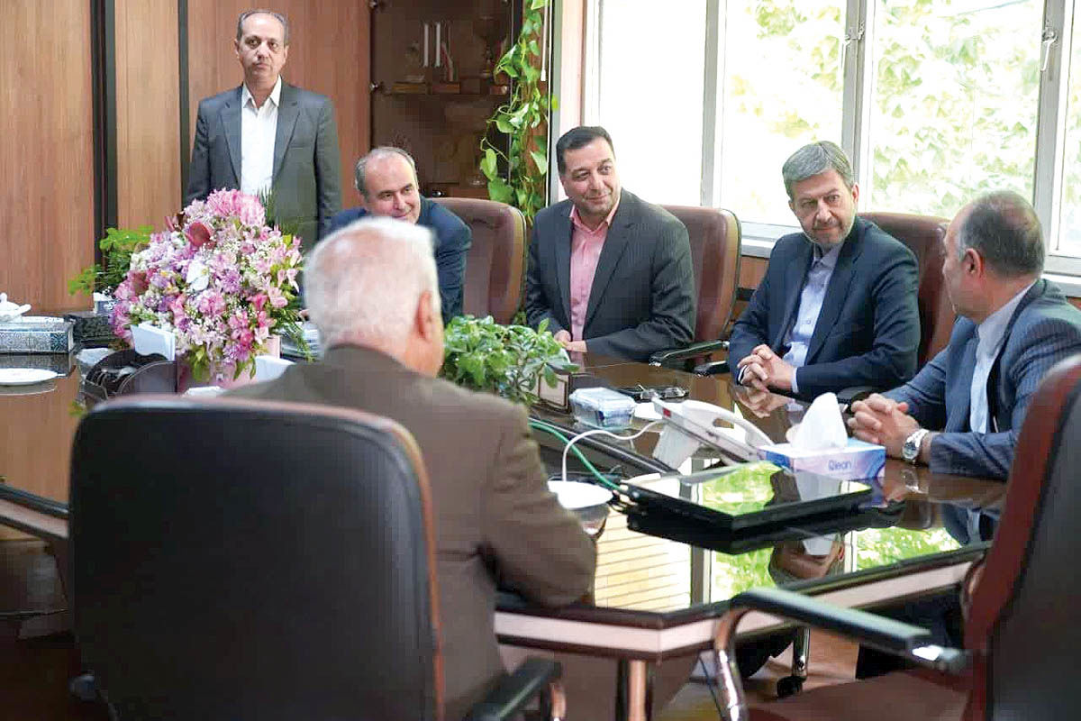 همه نهادها در خدمت آیندهای بهتر برای دانشآموزان هستند