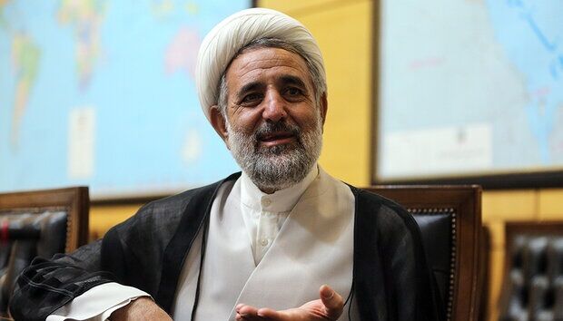 ذوالنور: رای عدم اعتماد به فیاضی نشان‌دهنده استقلال مجلس است
