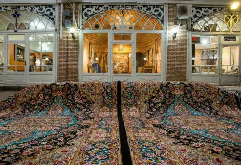 تحریم‌های اقتصادی مهمترین عامل کاهش چشمگیر صادرات فرش دستبافت است