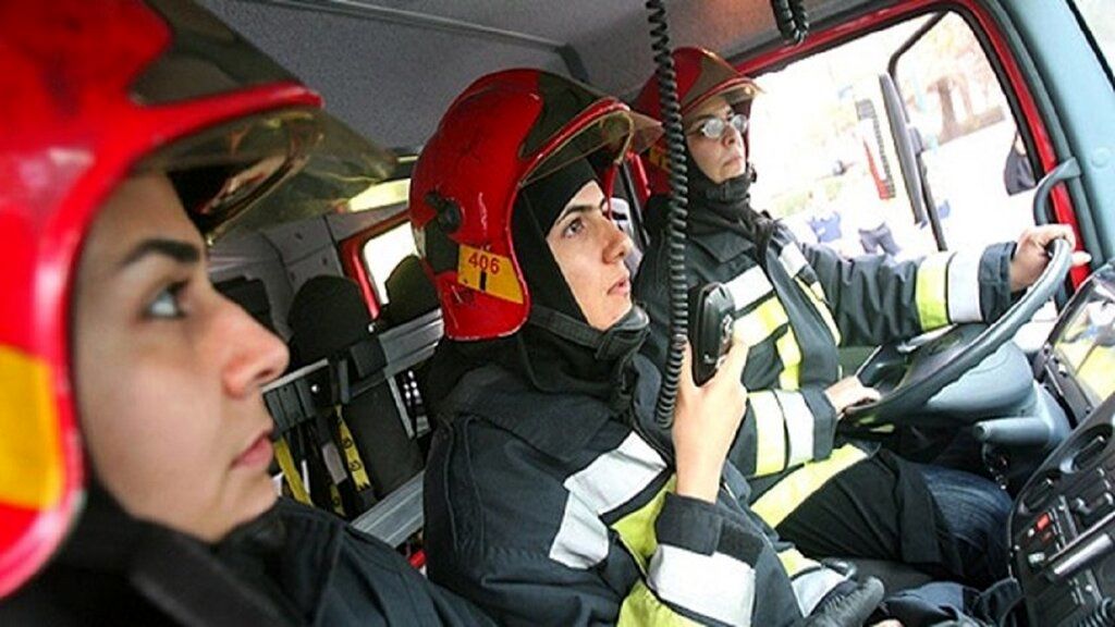 ورود ۱۶ زن آتش نشان به سازمان آتش نشانی کشور