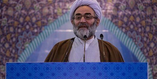دلیل اصلی گرانی‌ها از نظر امام جمعه رشت