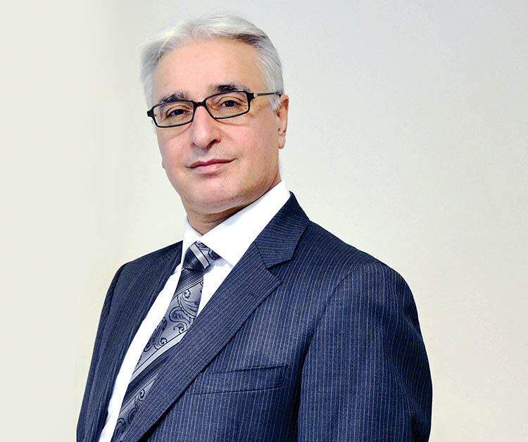 یک آبادی و صد کدخدا