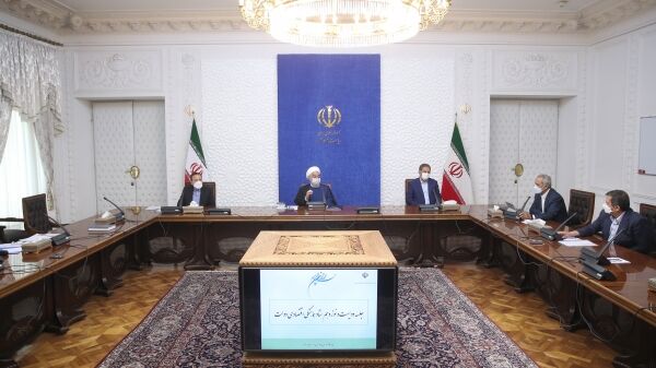 روحانی: واکسیناسیون گسترده و حداکثری در راس همه برنامه ها و اقدامات دولت قرار دارد