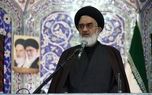 امام جمعه قم: هر گوشی تلفن همراه یک سنگر است ممکن است زمینه نفوذ دشمن را فراهم کند/ مسئولان فرصت خدمت را قدر بدانند