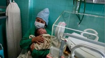 روایتی تکان‌دهنده از بیمارستان‌های کوبا؛ محاصره آمریکا چگونه جان بیماران کوبایی را می‌گیرد؟ 