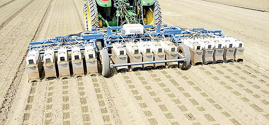 به کارگیری روبات‌ها در مزارع کشاورزی