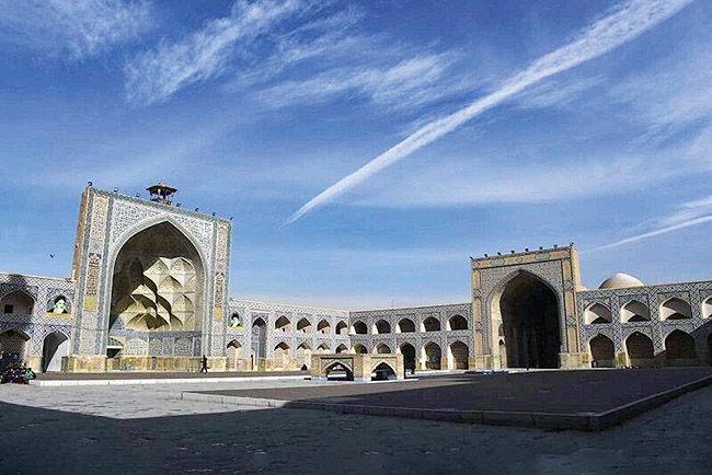 مطالعات عبور مترو از حریم مسجد جامع اصفهان به یونسکو اعلام می‌شود
