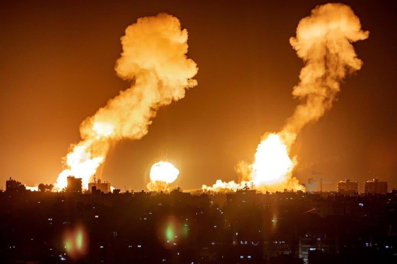 اسرائیل مناطق مسکونی غزه را بمباران کرد+ فیلم