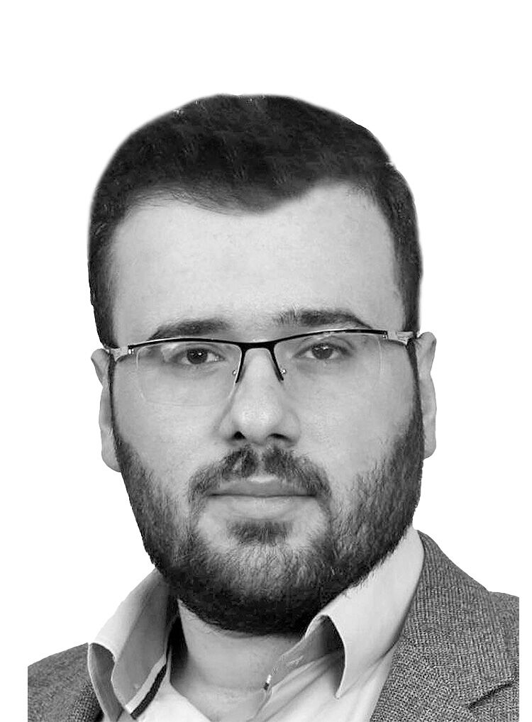 علی  کرطلائی
