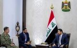دیدار نخست‌وزیر عراق با فرمانده سنتکام +عکس