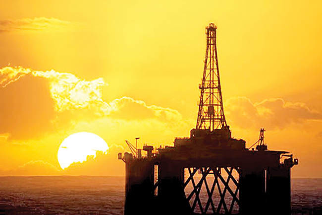 تقابل نیروها در بازار نفت