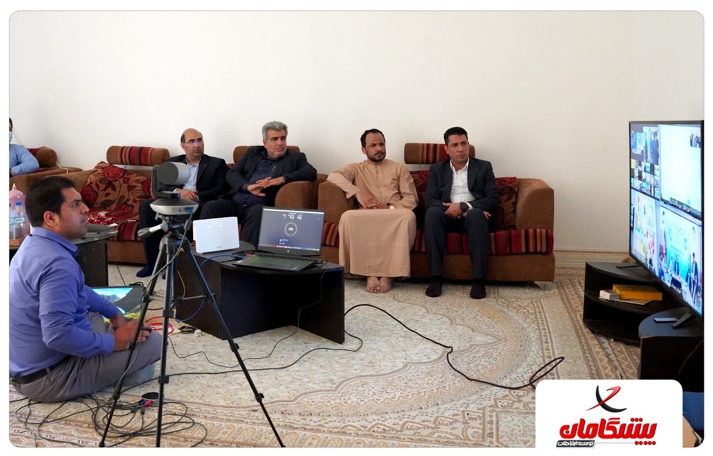 افتتاح پروژه ملی اینترنت فیبر نوری پیشگامان در بندر چارک با حضور رئیس جمهور