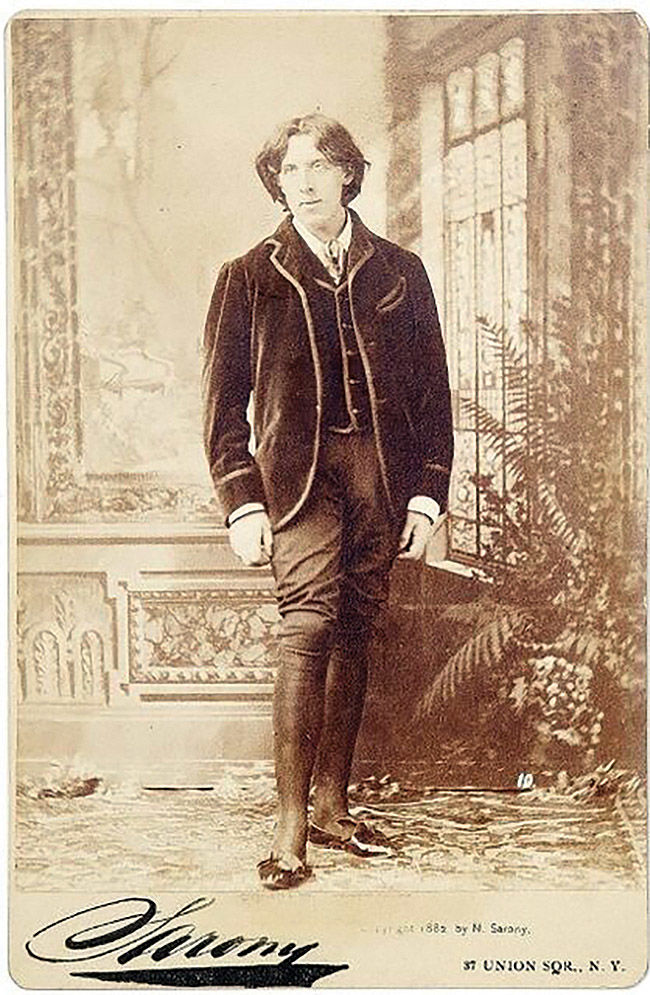 حراج عکس‌ها و دست‌نوشته‌های اسکار وایلد