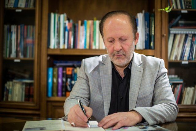  ساداتیان: اگر روسیه و چین هم با غربی ها همکاری کنند.../ نباید به اسرائیل «پاس گل» بدهیم/ 