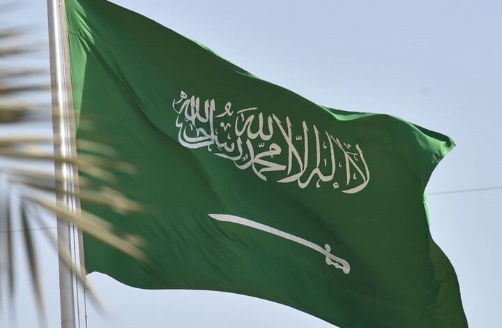 عربستان توهین مسئول حزب حاکم
هند
به پیامبر (ص) را محکوم کرد