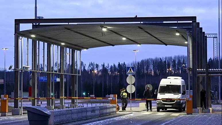 واکنش کرملین به بستن گذرگاههای مرزی روسیه و فنلاند