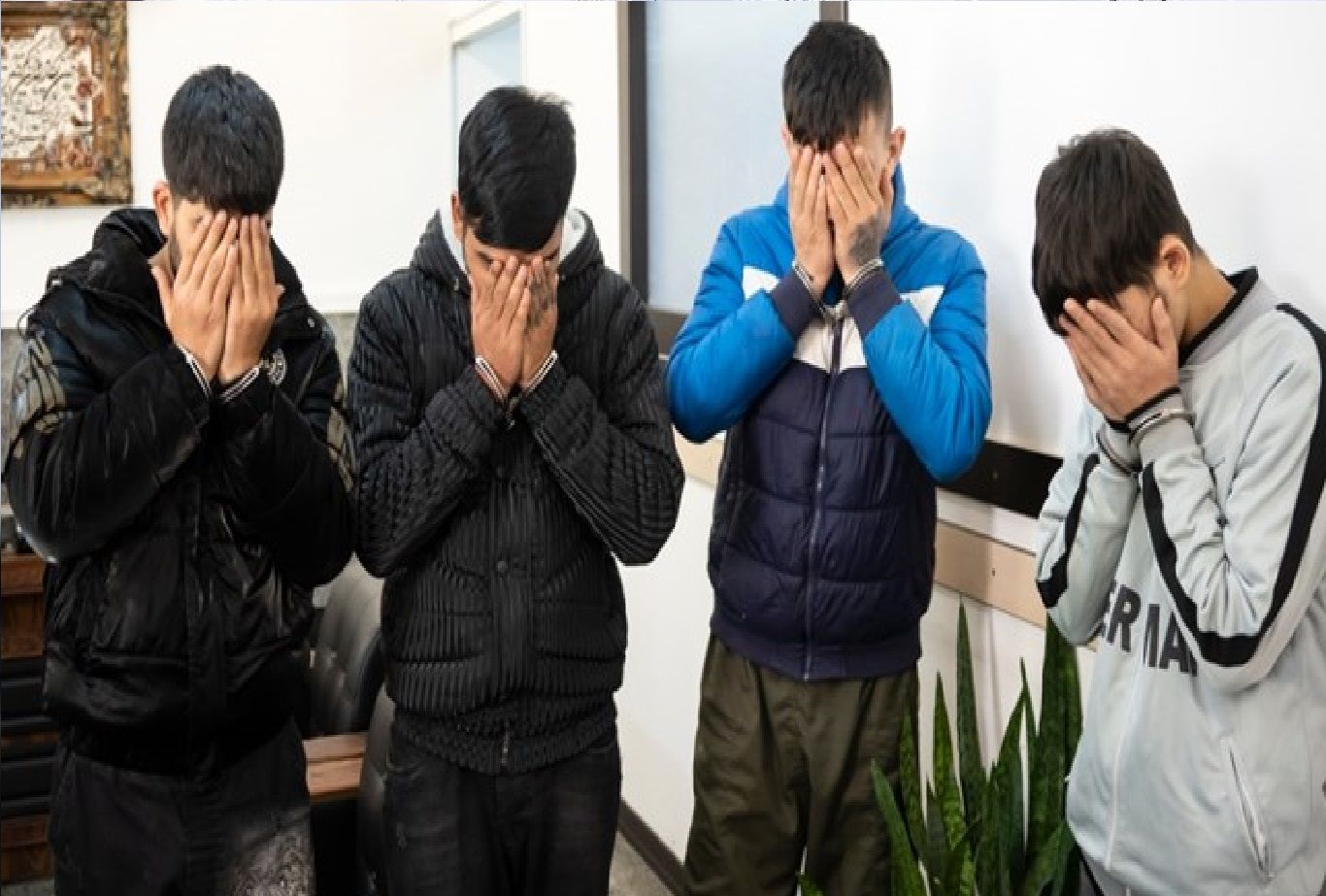 سارقان خشن سر جوان 20 ساله را برای دزدیدن گوشی شکافتند