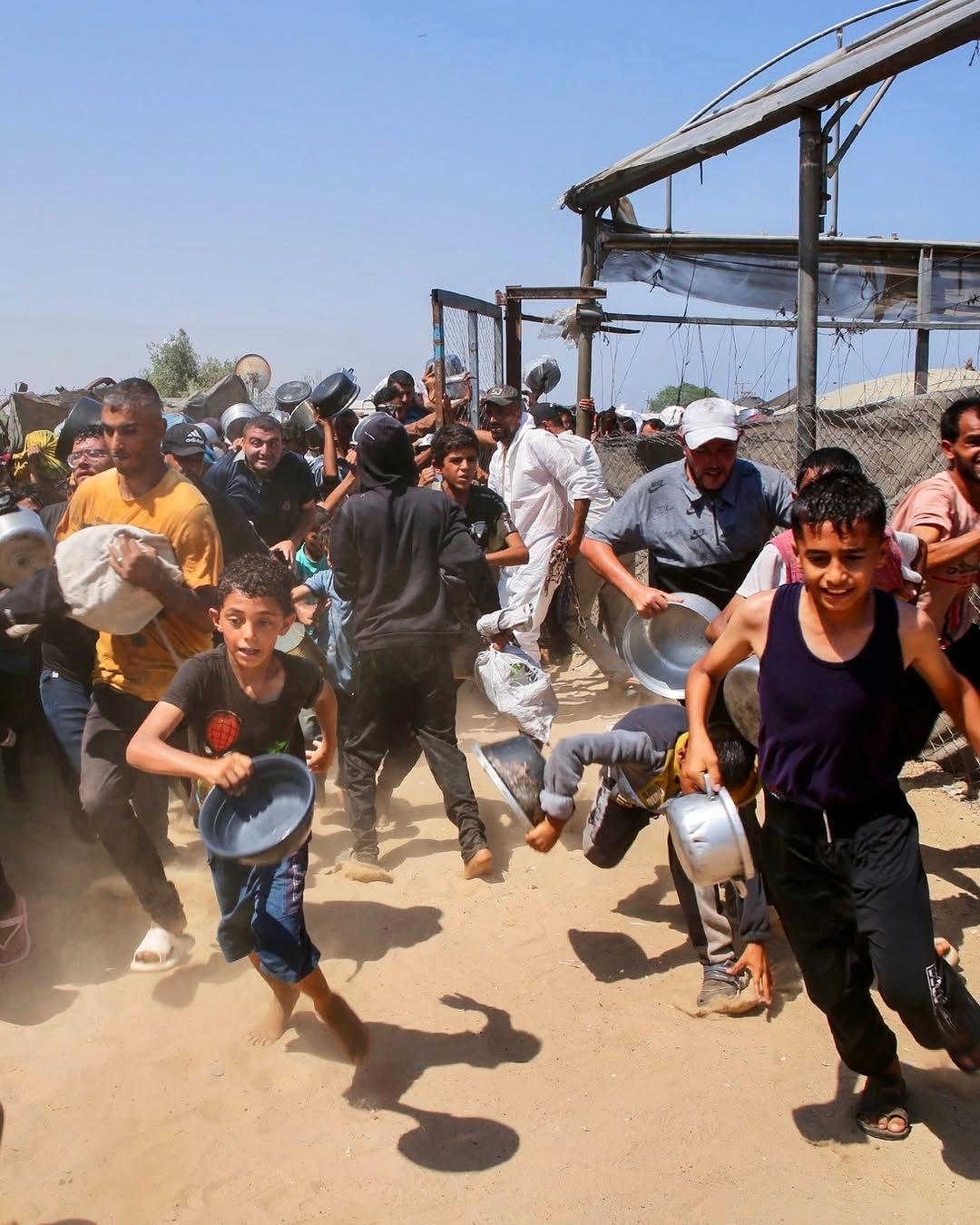 هشدار بیش از ۱۰۰ سازمان غیردولتی درباره گسترش قحطی در غزه
