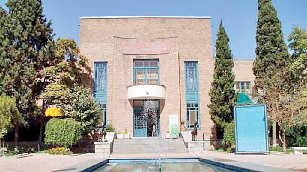 آیا خانه هنرمندان  در آستانه ورشکستگی است؟
