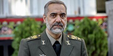 جزئیات گفت‌وگوی تلفنی امیر آشتیانی با وزیر دفاع سوریه/ ایران با تمام توان کنار سوریه ایستاده