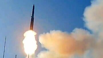 بازی قدرت در دریا وارد مرحله تازه شد / شلیک واقعی «قاتل ناو هواپیمابر»!