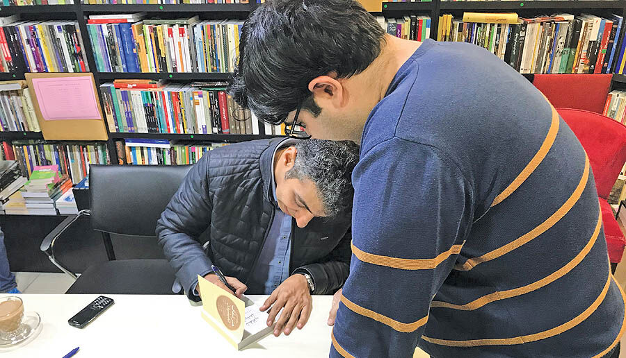 کتاب به جای کانکس؟