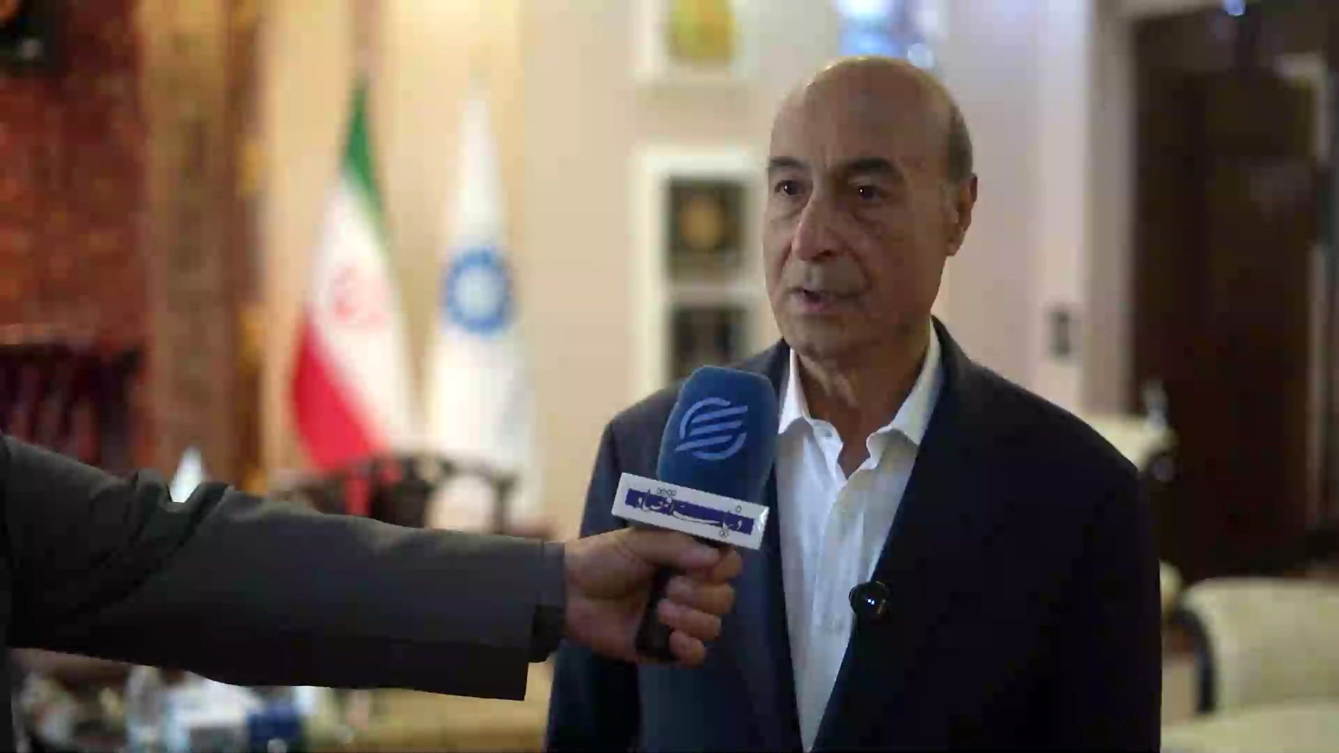 دولت اجازه واردات کشنده‌های معطل در پشت مرز ترکیه را بدهد