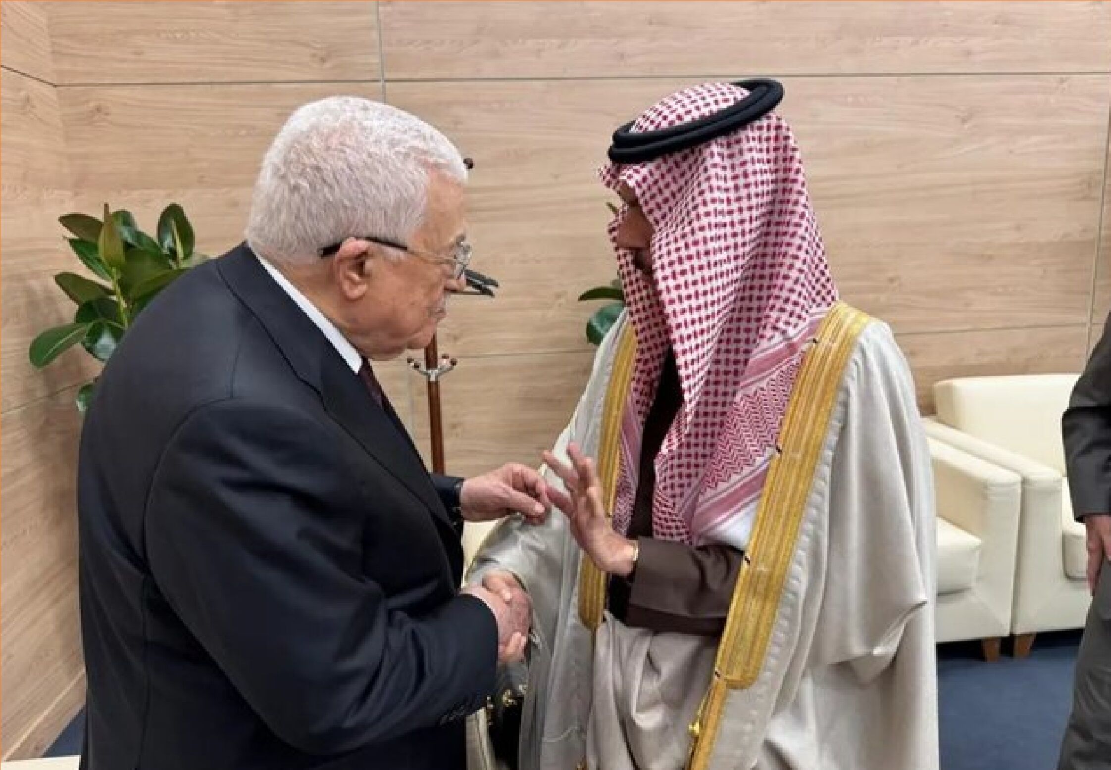 سفر یک هیئت وزارتی عربی به ریاست «بن‌فرحان» به کرانه باختری